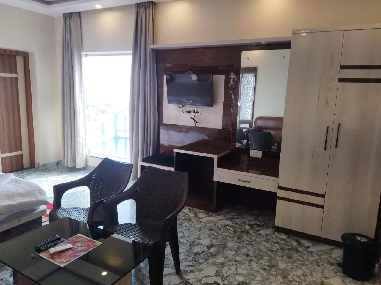 Sea Queen Beach Resort On Beach !! Couple Friendly Family Resort !! Mandarmani Exterior photo